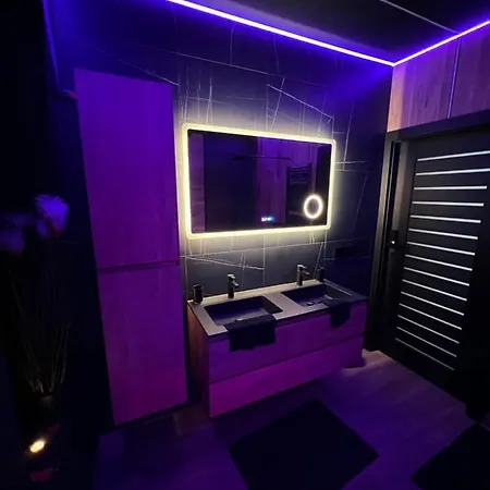 Aux Secrets De Lora, De Charme Vip 別荘 *