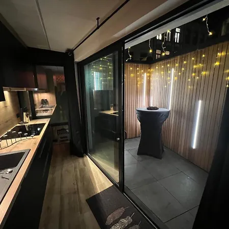 Chambre De Charme, Sauna, Jacuzzi,Billard Vip * Verviers
