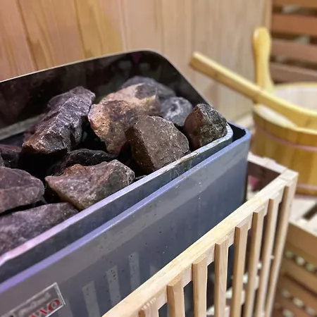 De Charme, Sauna, Jacuzzi,billard Vip, Clim Nyaraló