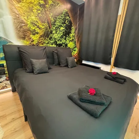 De Charme, Sauna, Jacuzzi,billard Vip, Clim *